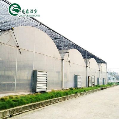 Sistema de sombreamento interno e externo de estufas agrícolas com máquina de semeadura avançada